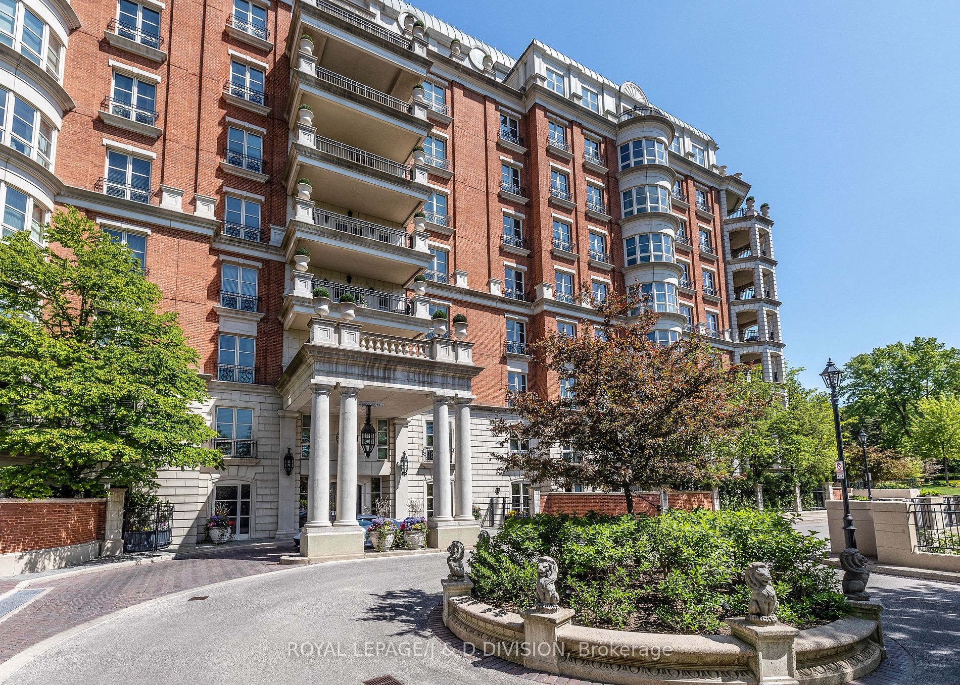 2 Chedington Pl, #2C