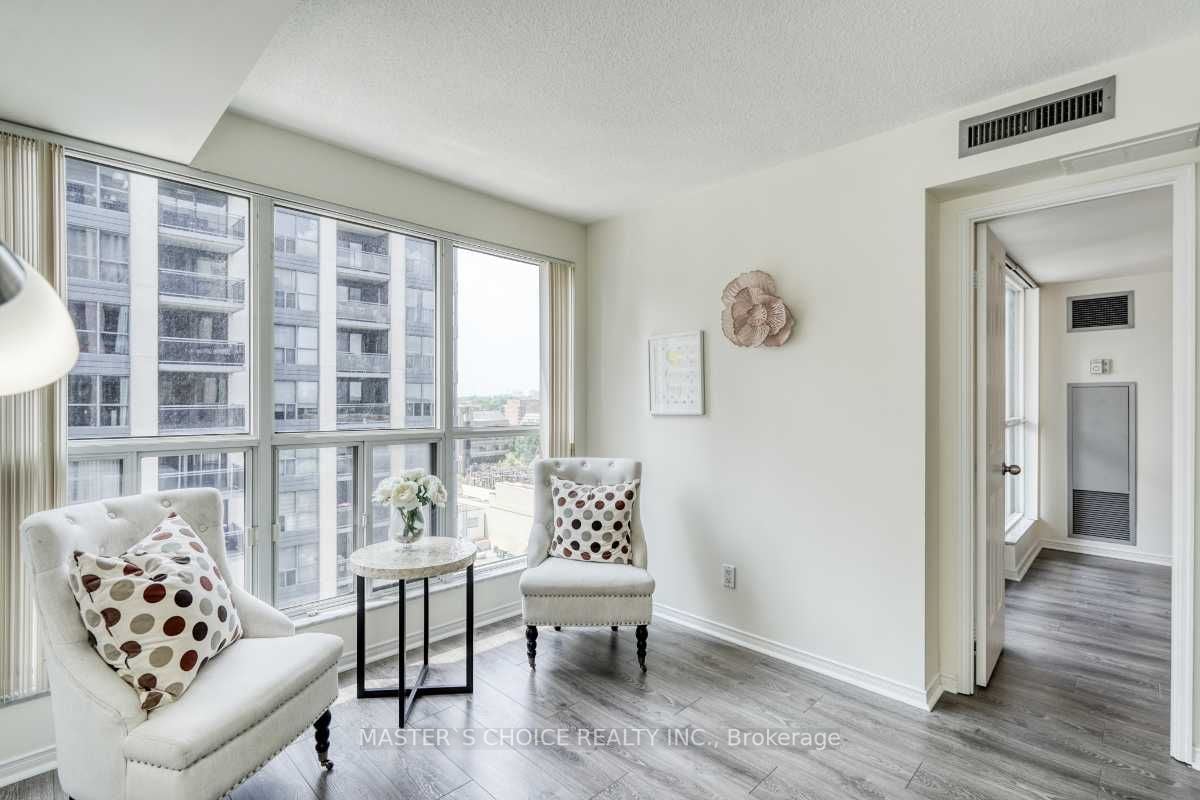28 Hollywood Ave, #1210