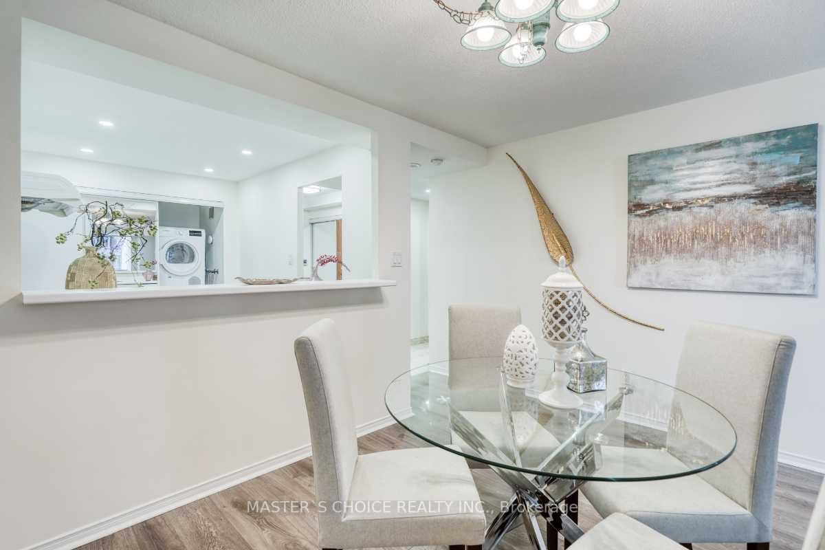 28 Hollywood Ave, #1210