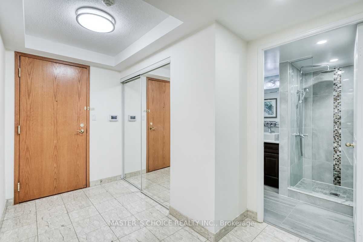 28 Hollywood Ave, #1210