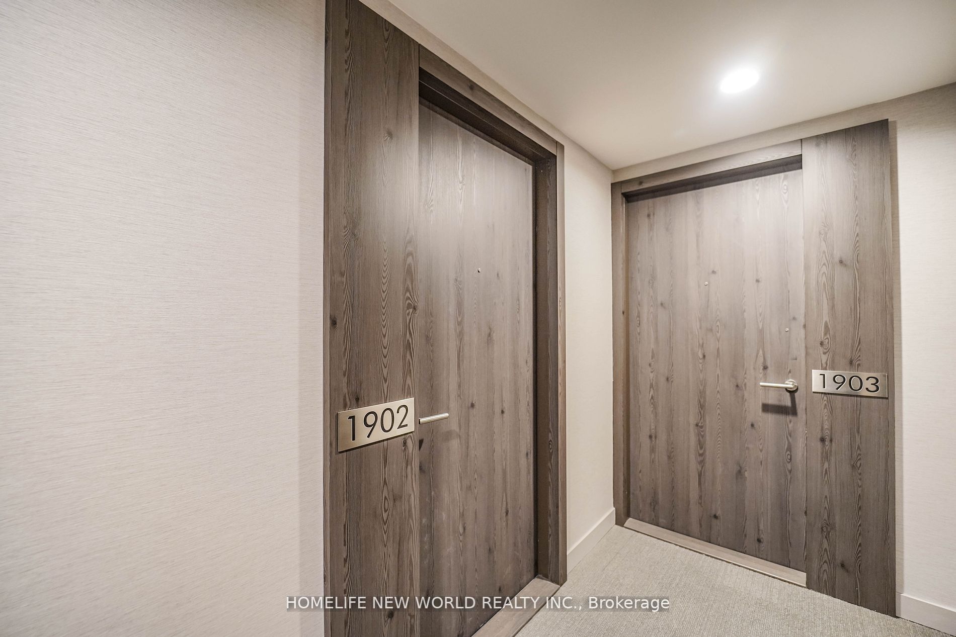 25 Richmond St E, #1902