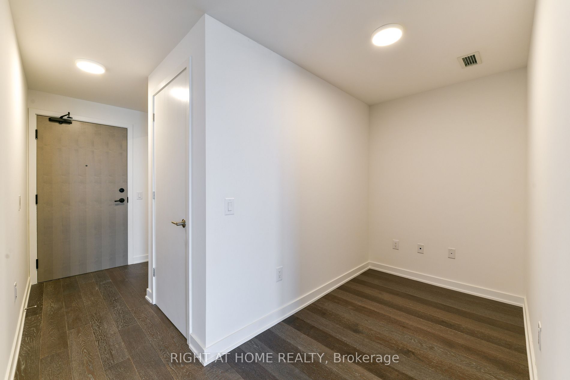 130 River St, #1201