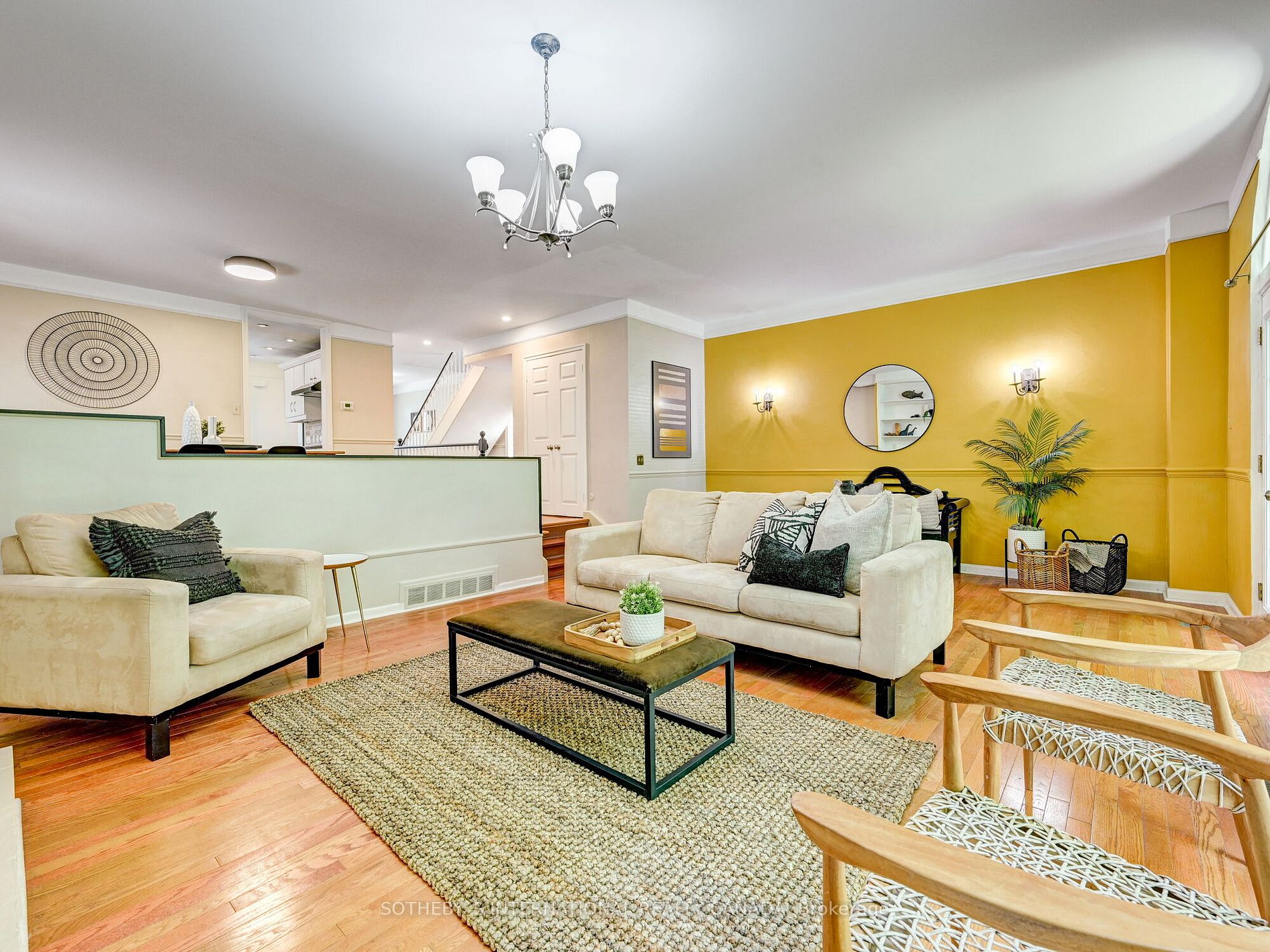 91 Elmsthorpe Ave