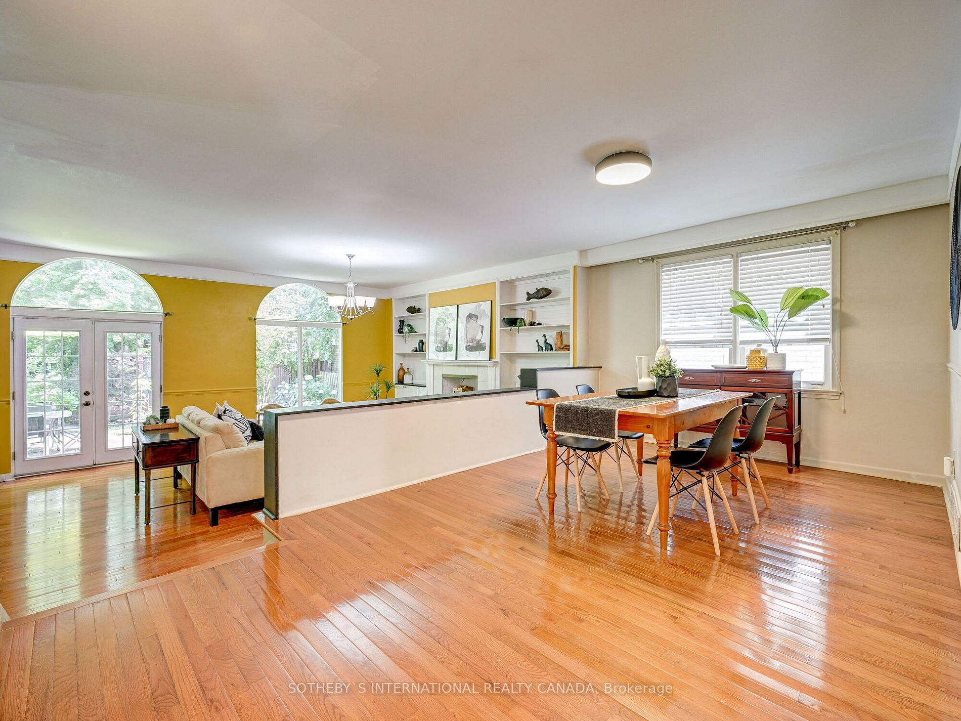 91 Elmsthorpe Ave