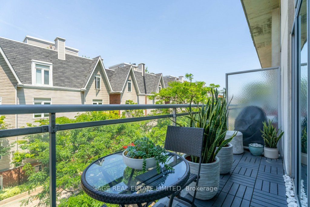 954 King St W, #325