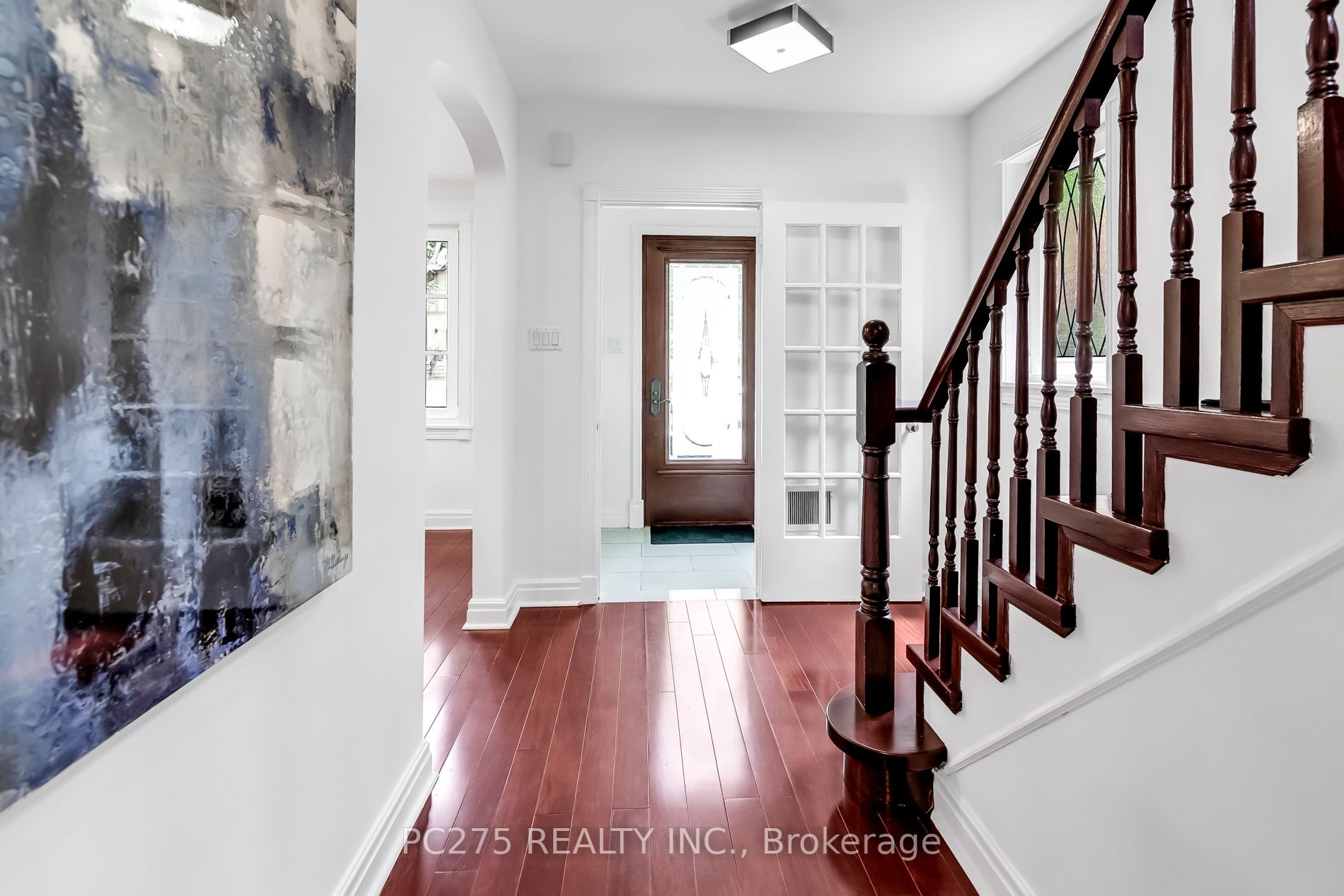 22 Duncannon Dr