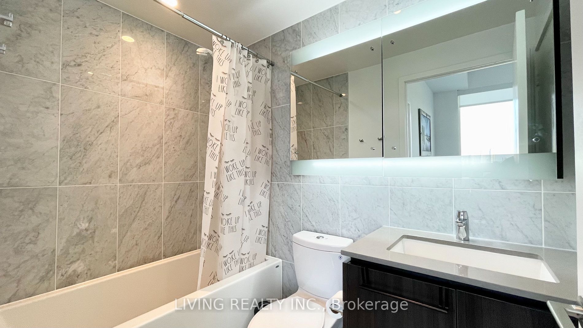 117 Mcmahon Dr, #2111