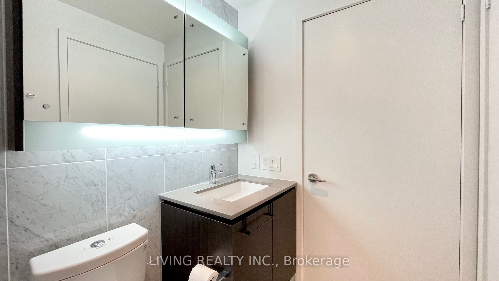 117 Mcmahon Dr, #2111