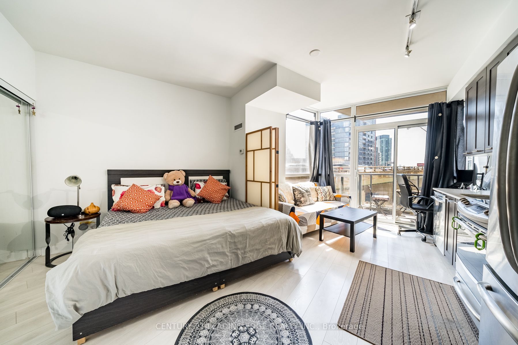 169 Fort York Blvd, #510