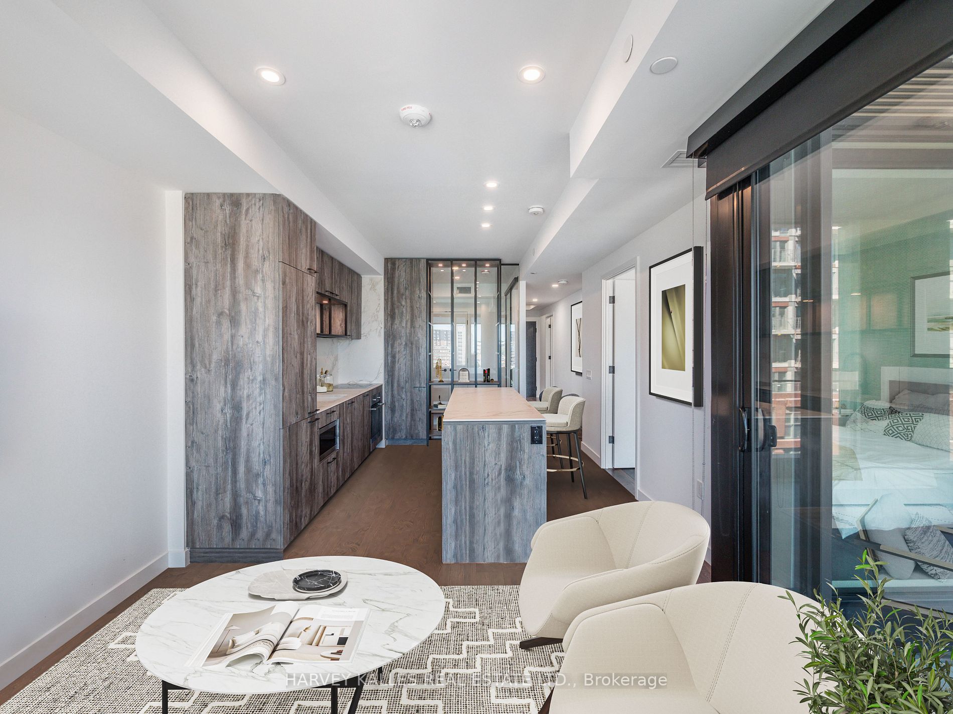 505 Richmond St W, #719