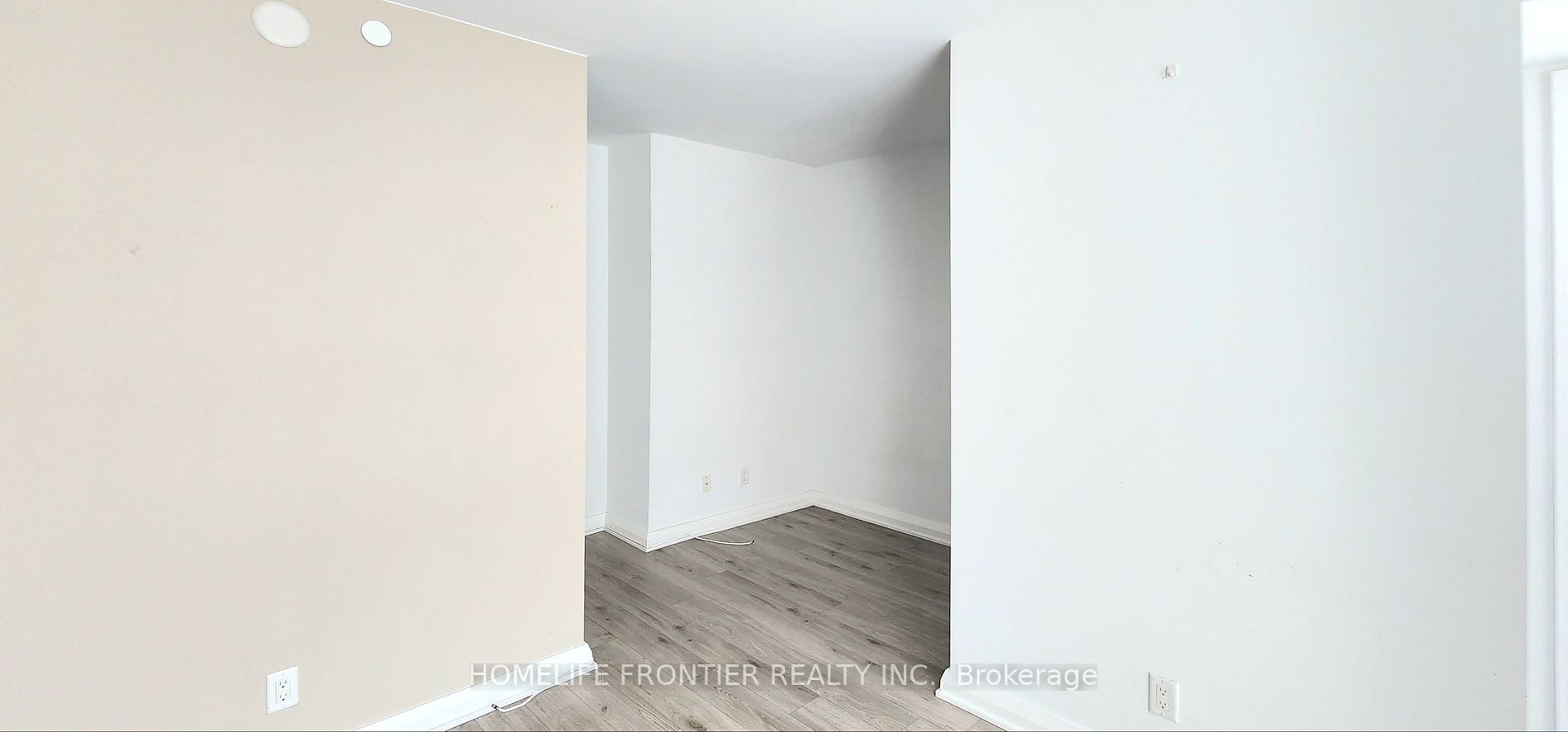 155 Yorkville Avenue, #1204