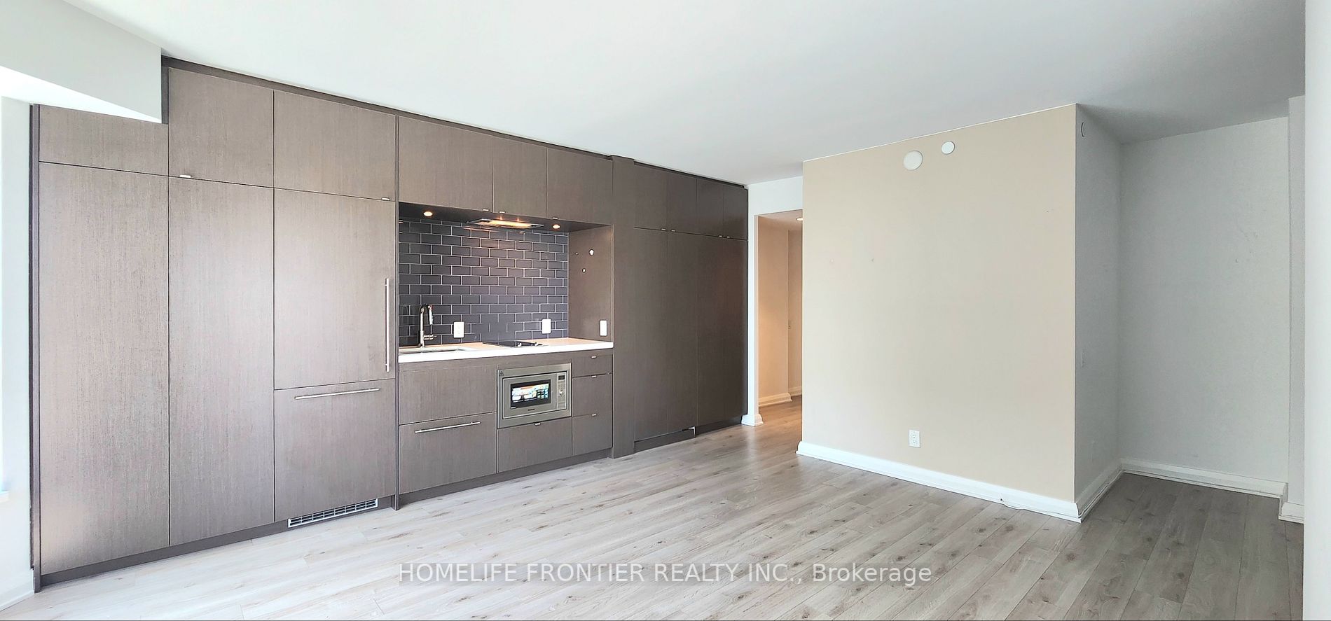 155 Yorkville Avenue, #1204
