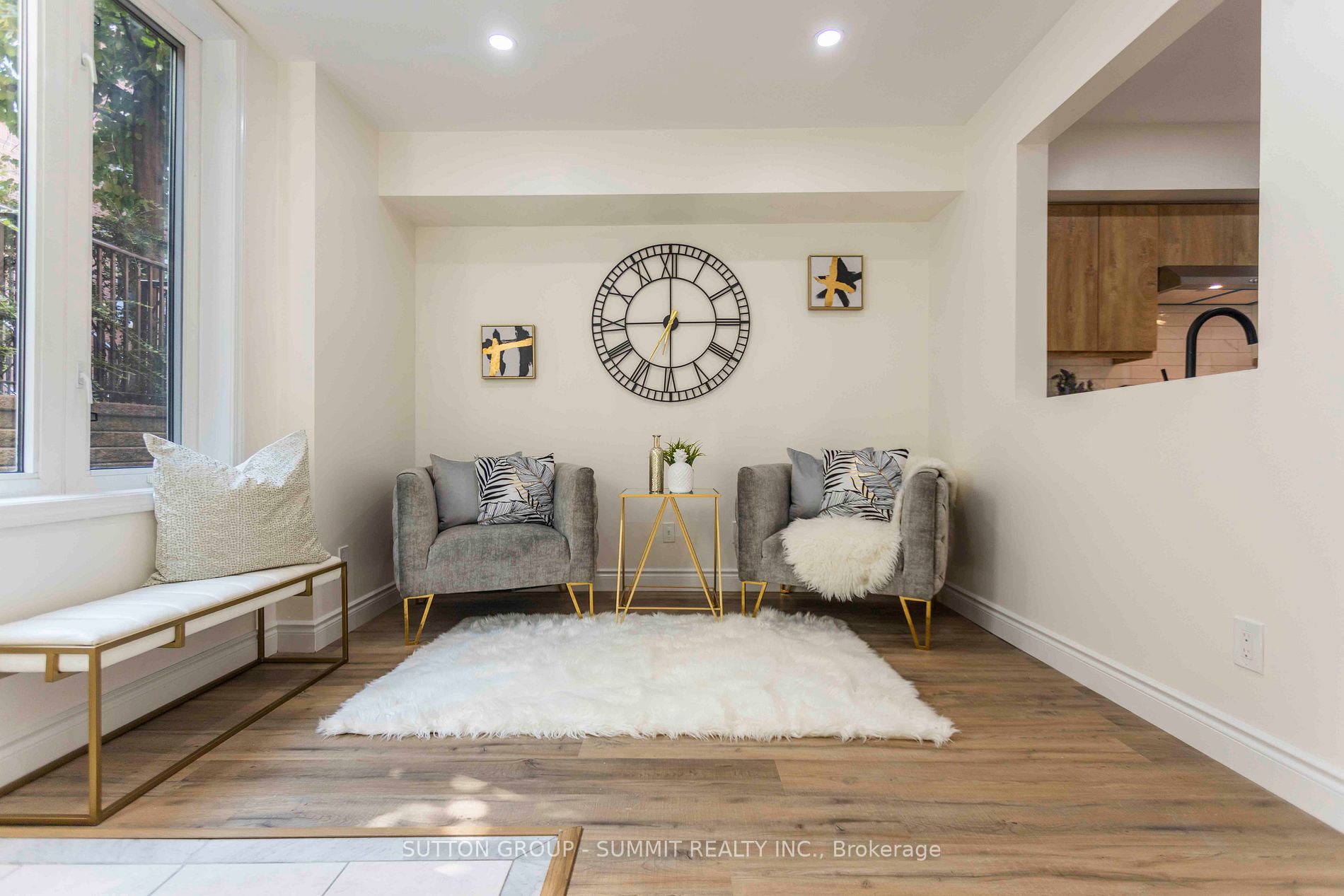 12 DOURO Street, #421
