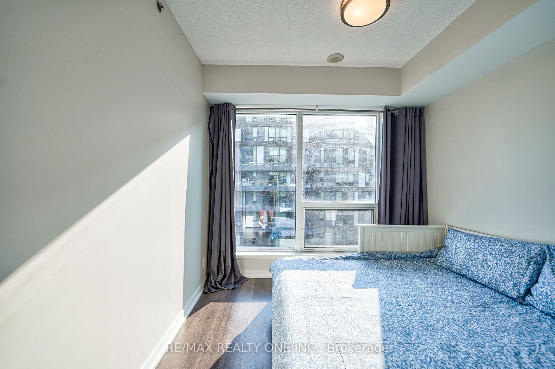 225 Sackville St, #604