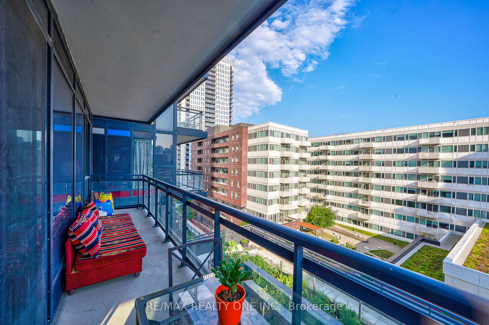 225 Sackville St, #604