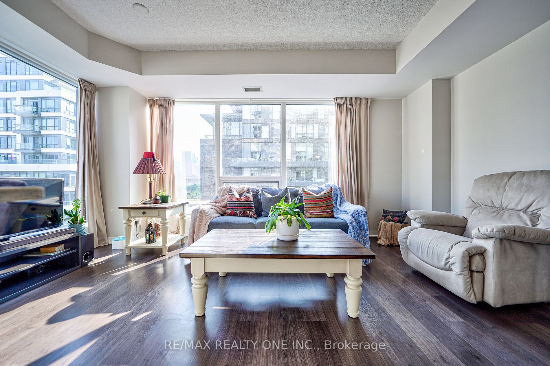 225 Sackville St, #604