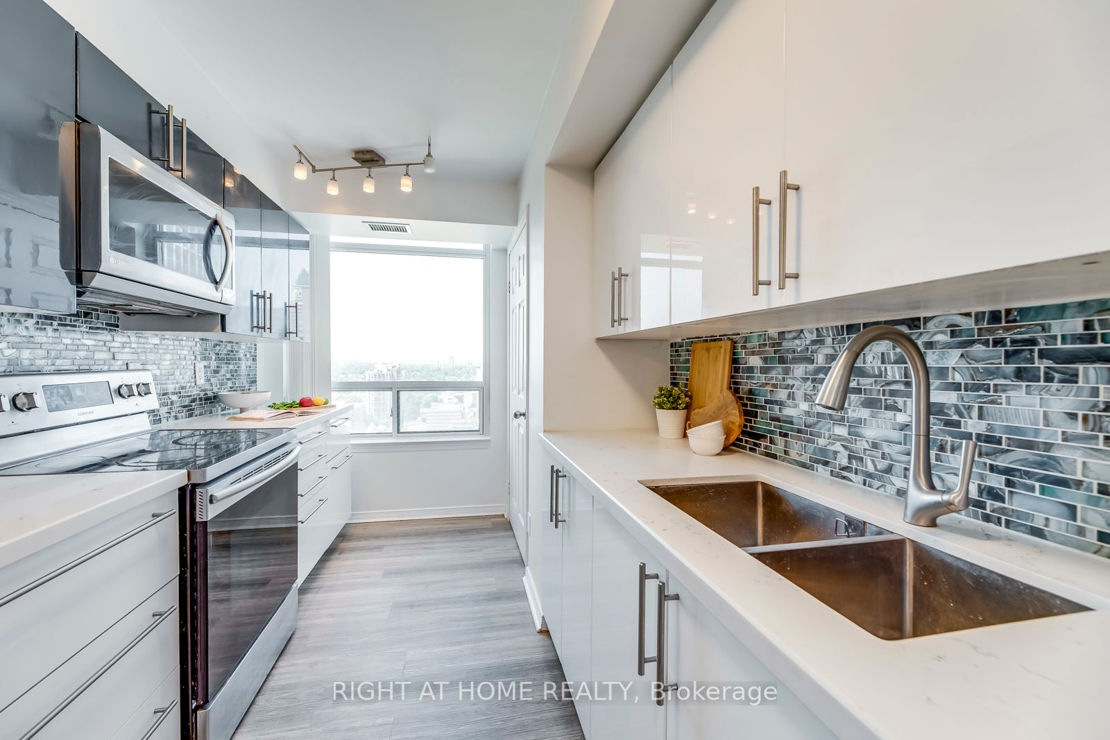 155 Beecroft Road #2611