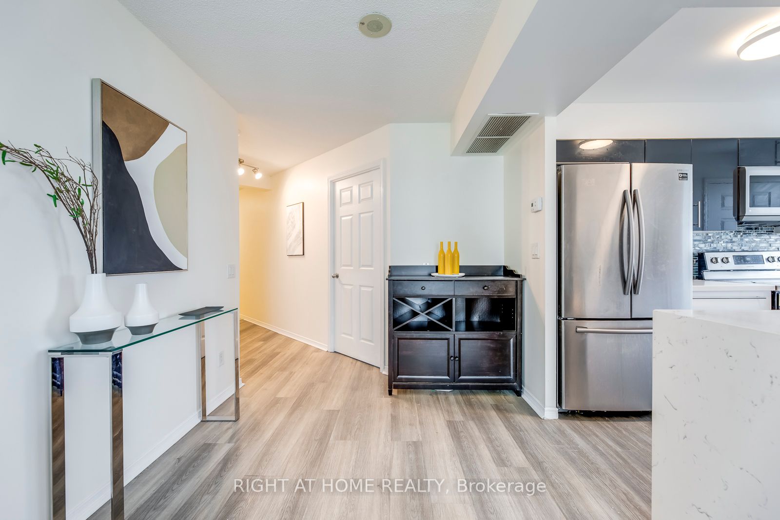 155 Beecroft Road #2611