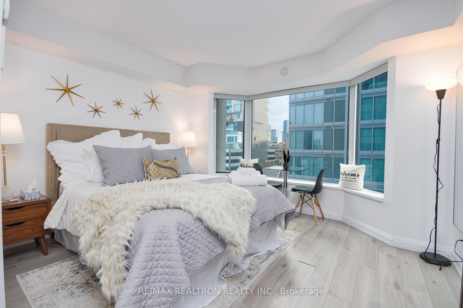 155 Yorkville Avenue, #1408