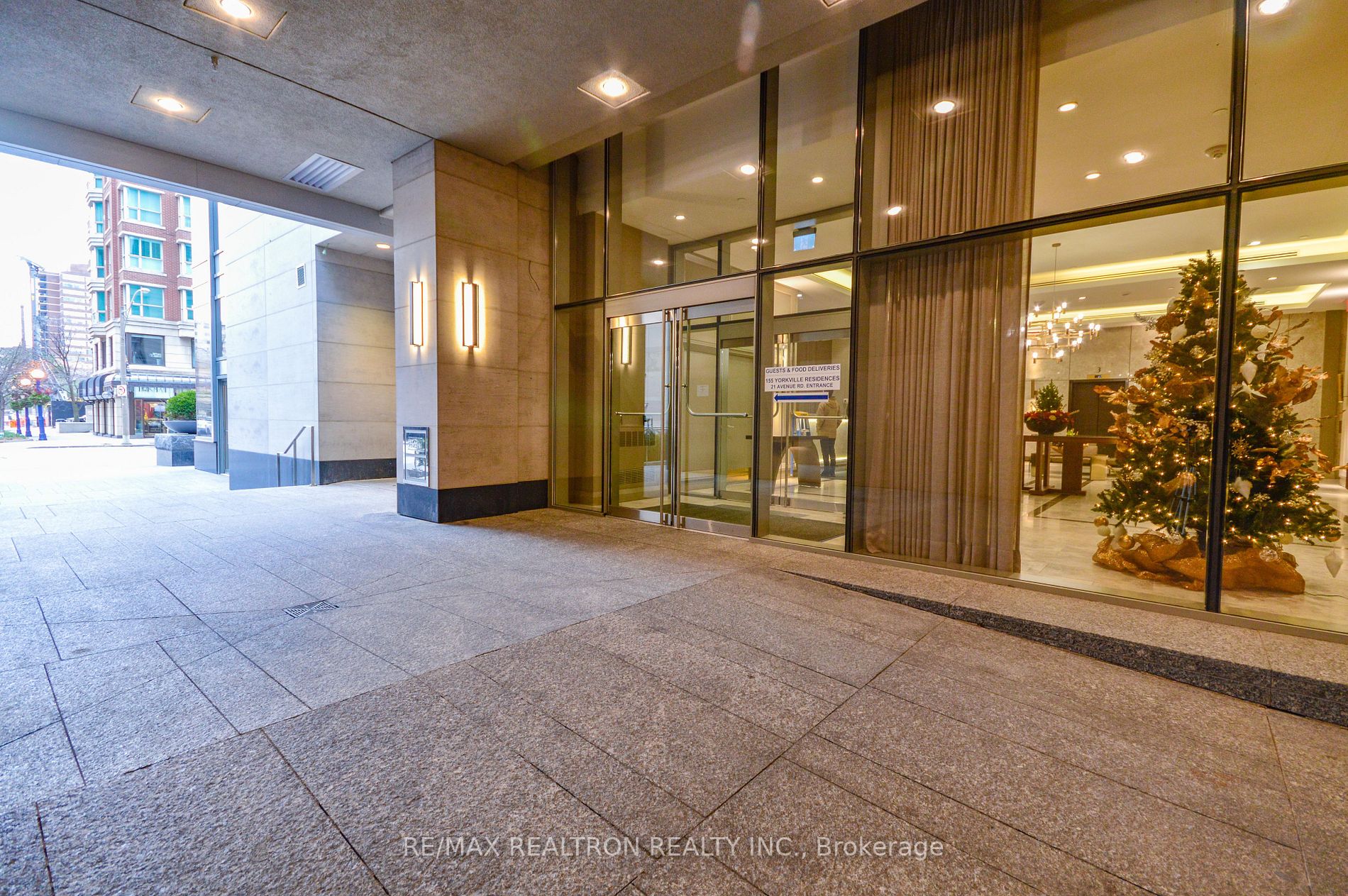 155 Yorkville Avenue, #1408