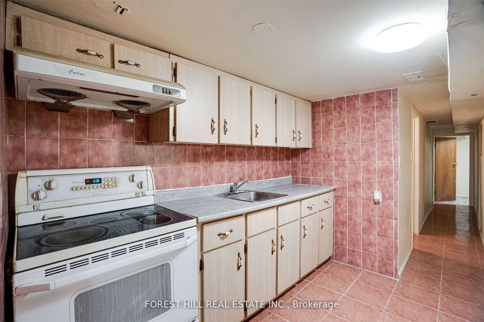 288 Ossington Ave