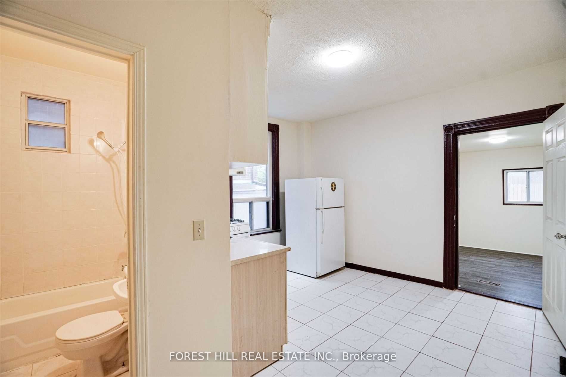 288 Ossington Ave