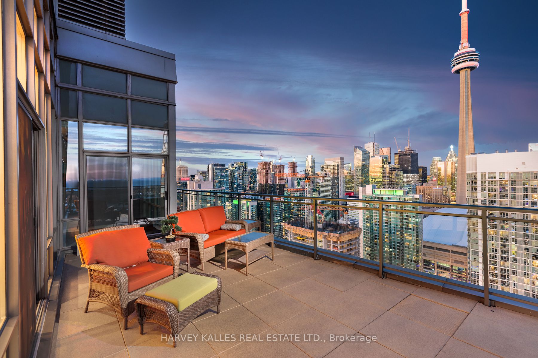 15 Fort York Blvd, #Ph05