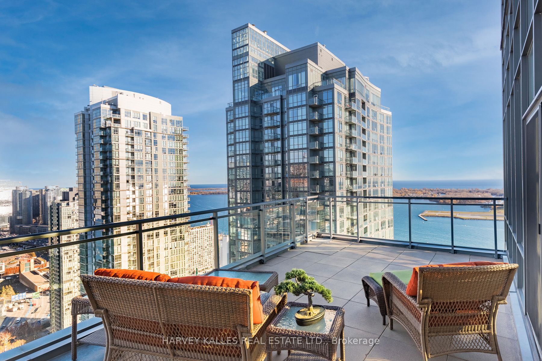 15 Fort York Blvd, #Ph05