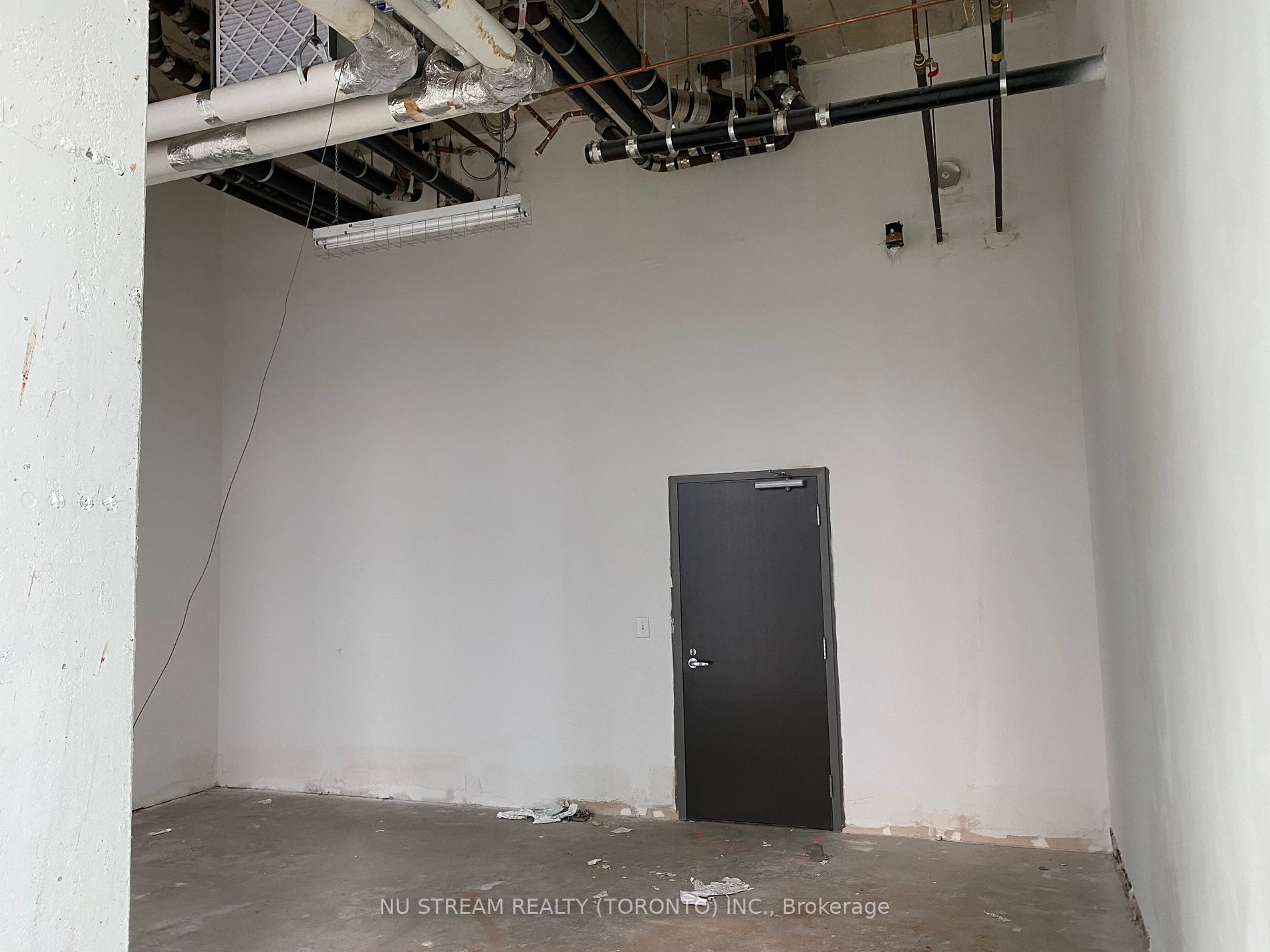 Listing C6649792 - Large Photo # 3