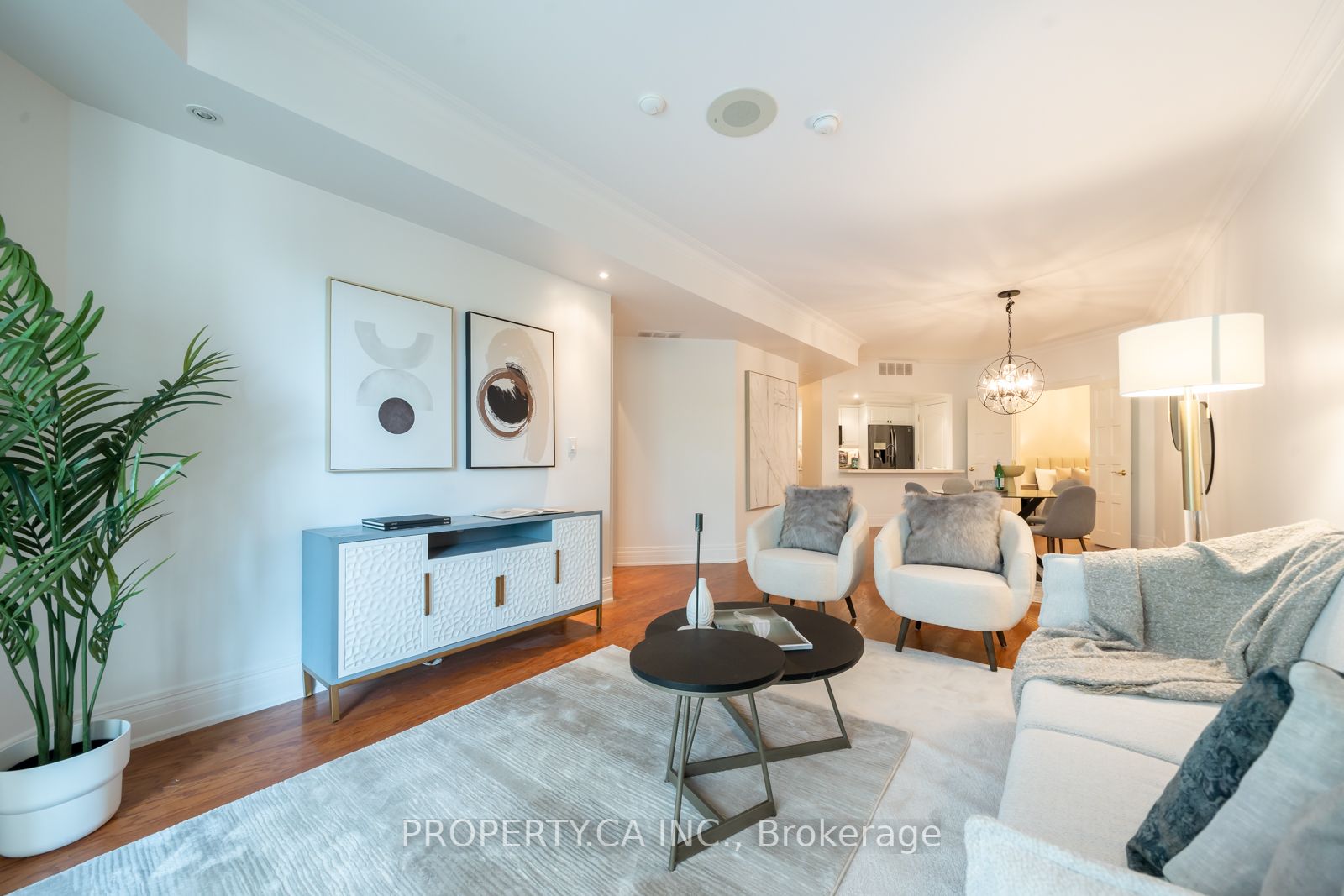 33 Delisle Ave, #201