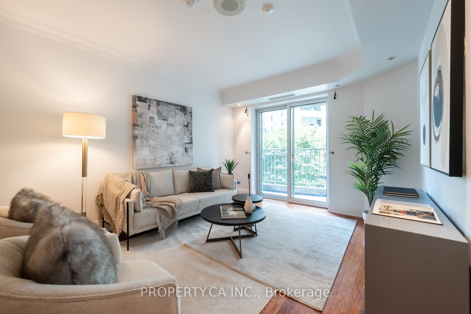 33 Delisle Ave, #201