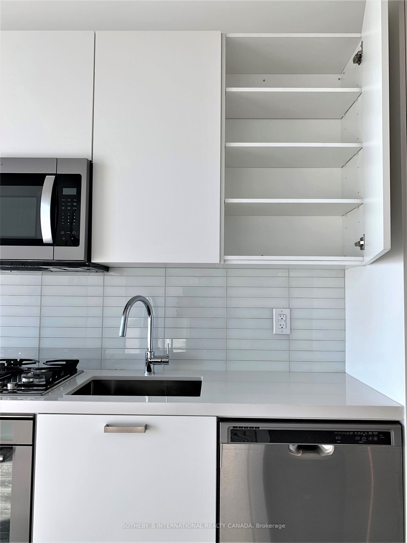 55 Ontario St, #905