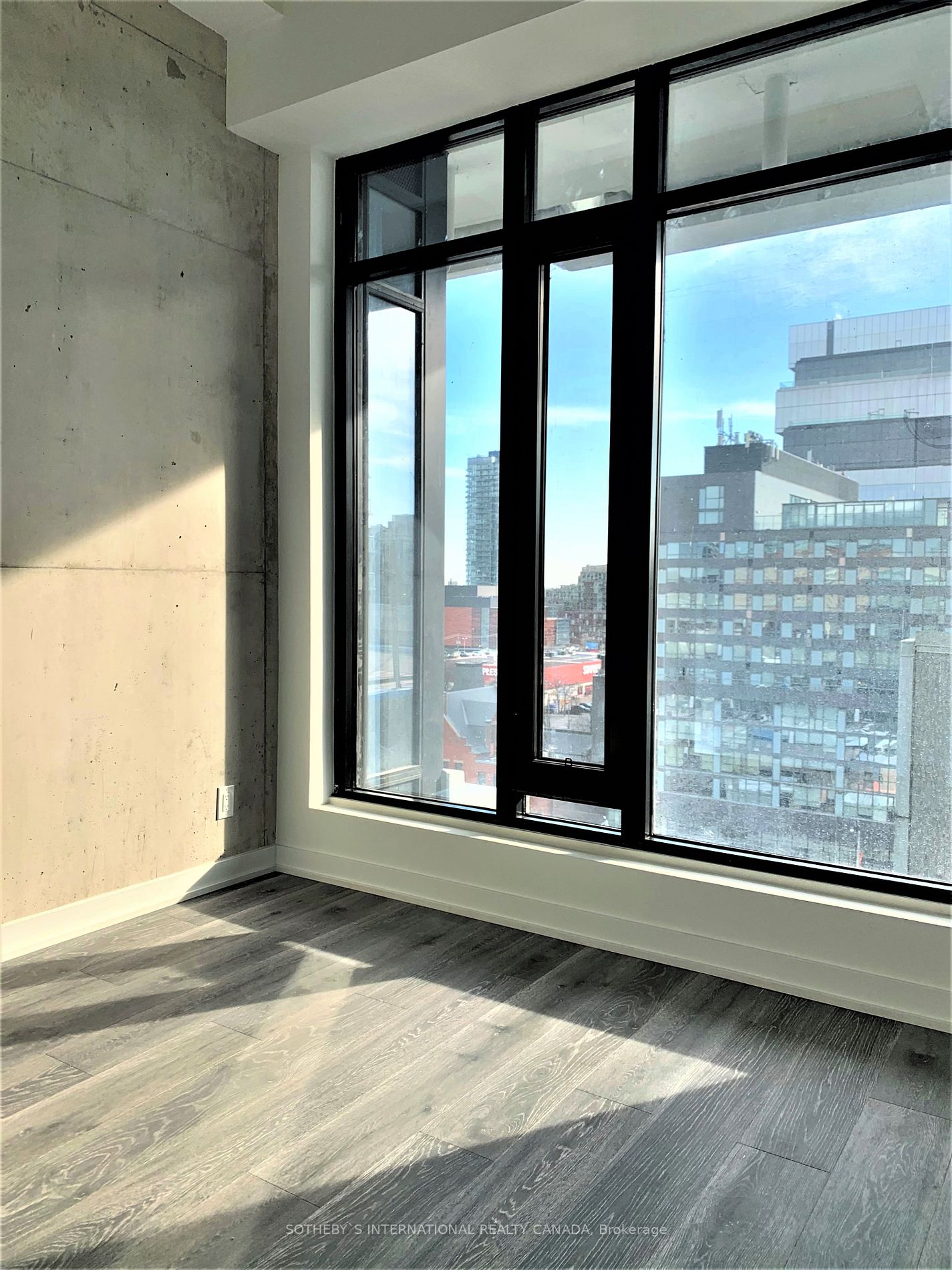 55 Ontario St, #905