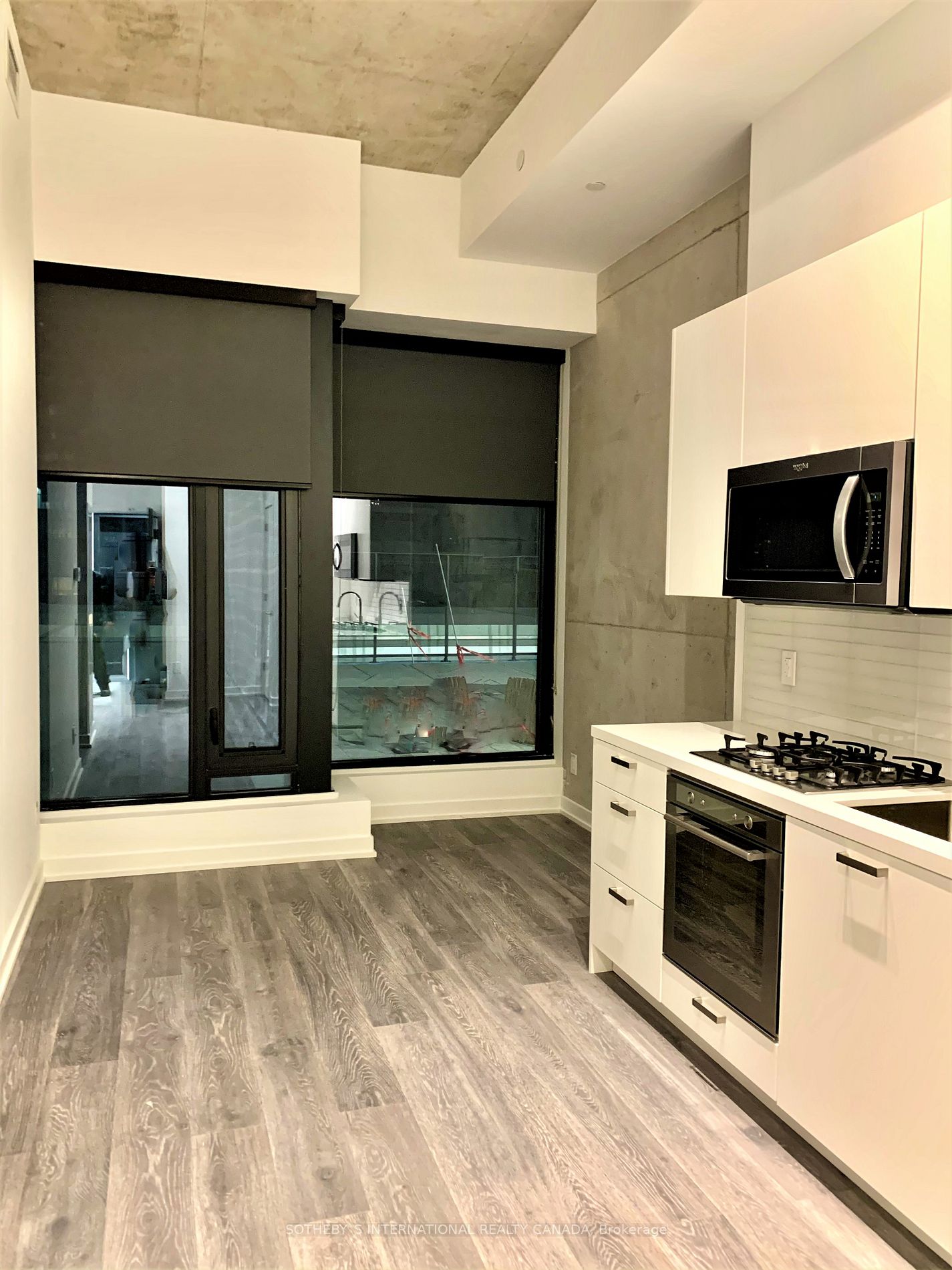 55 Ontario St, #905
