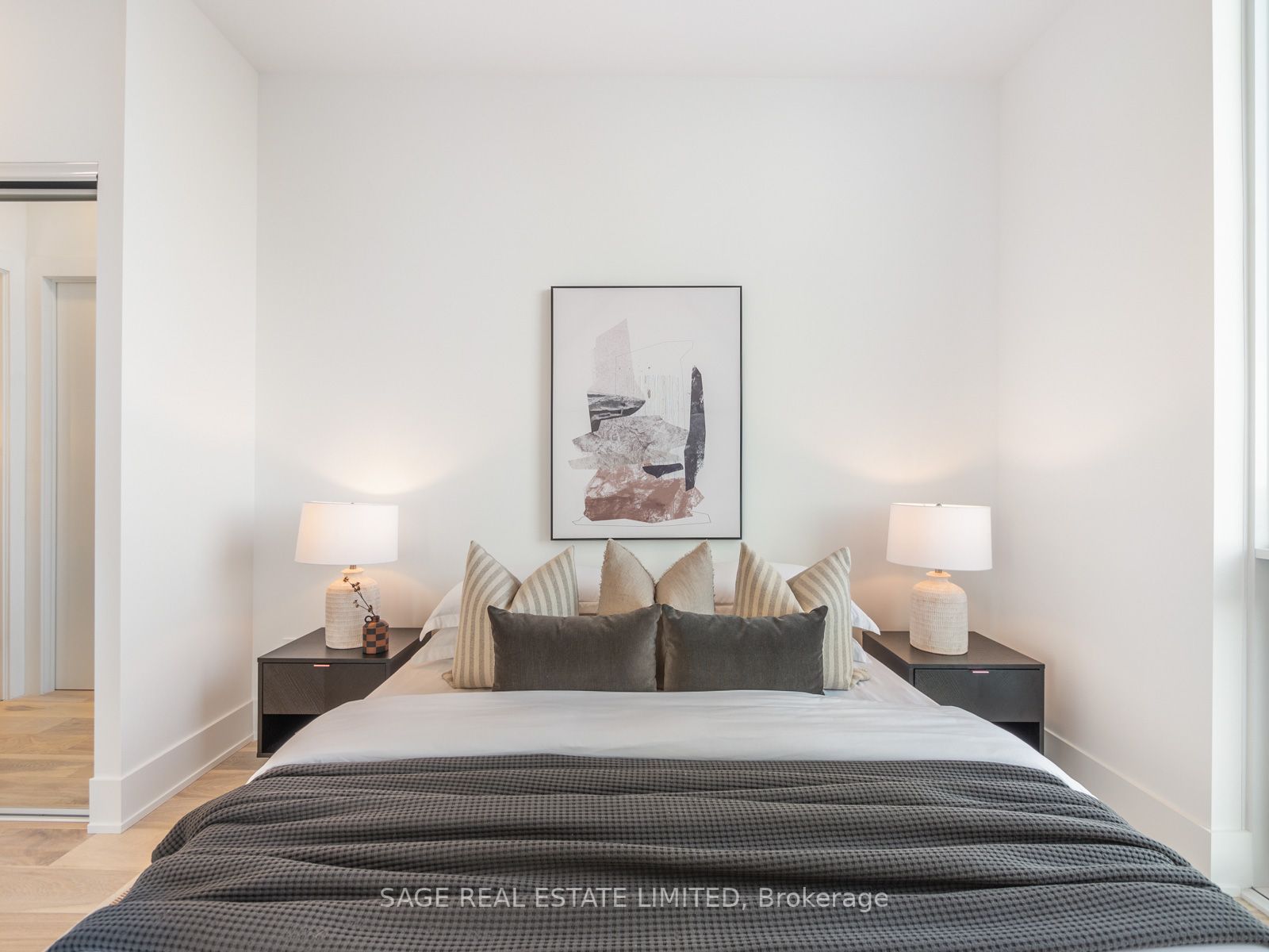 39 Roehampton Avenue, #4602