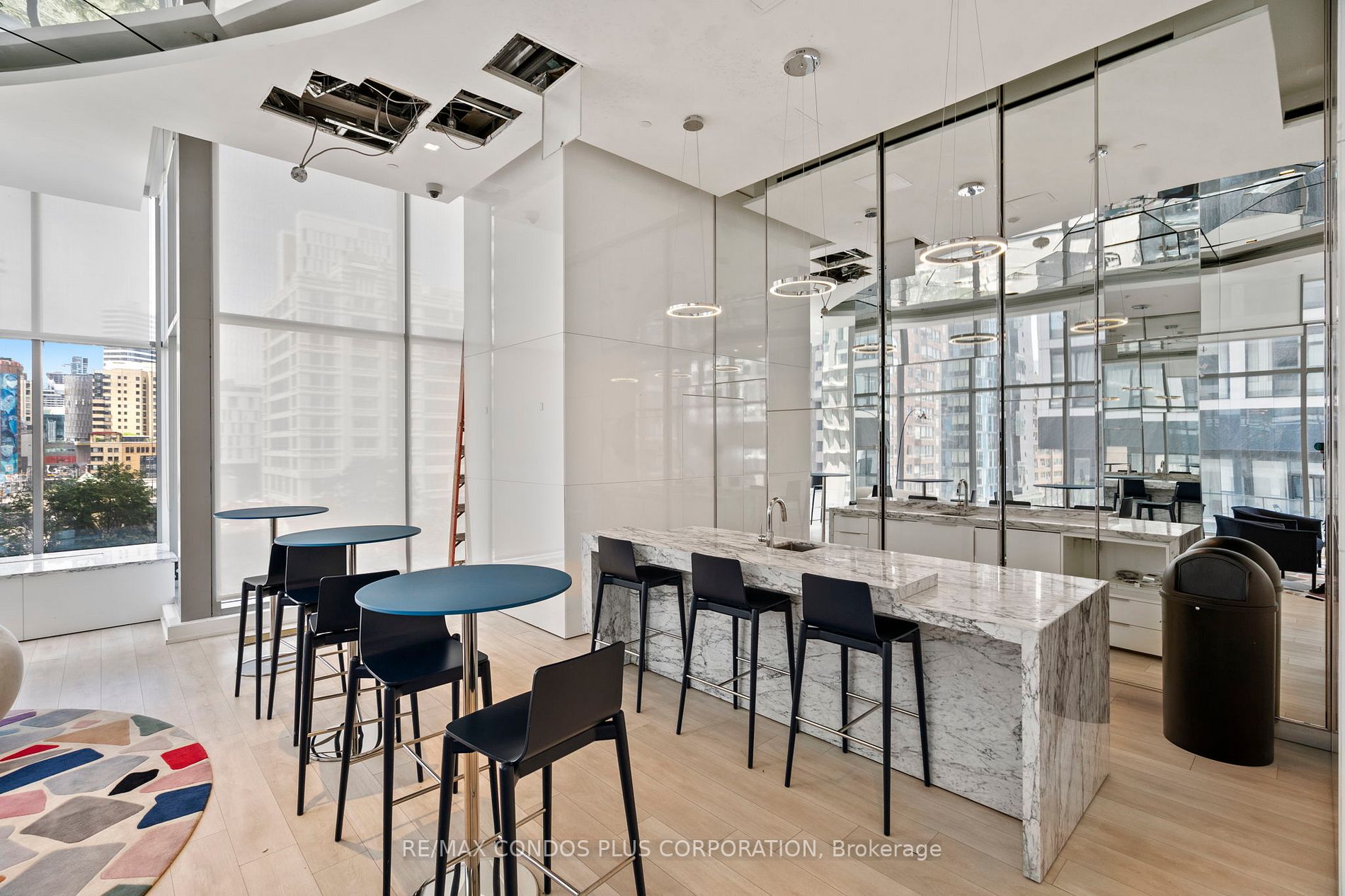 251 Jarvis St, #1529
