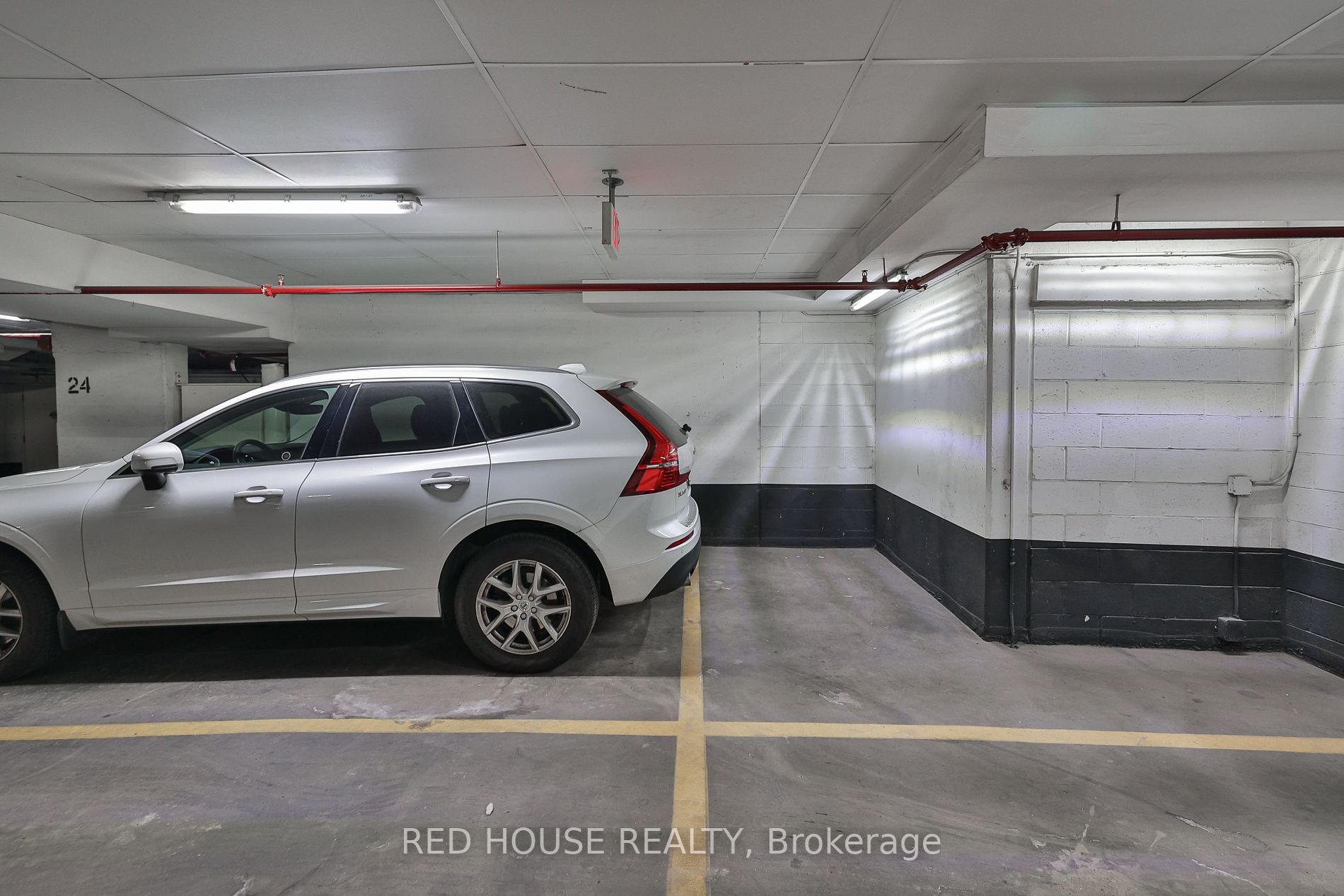 1 Shaw St, #106