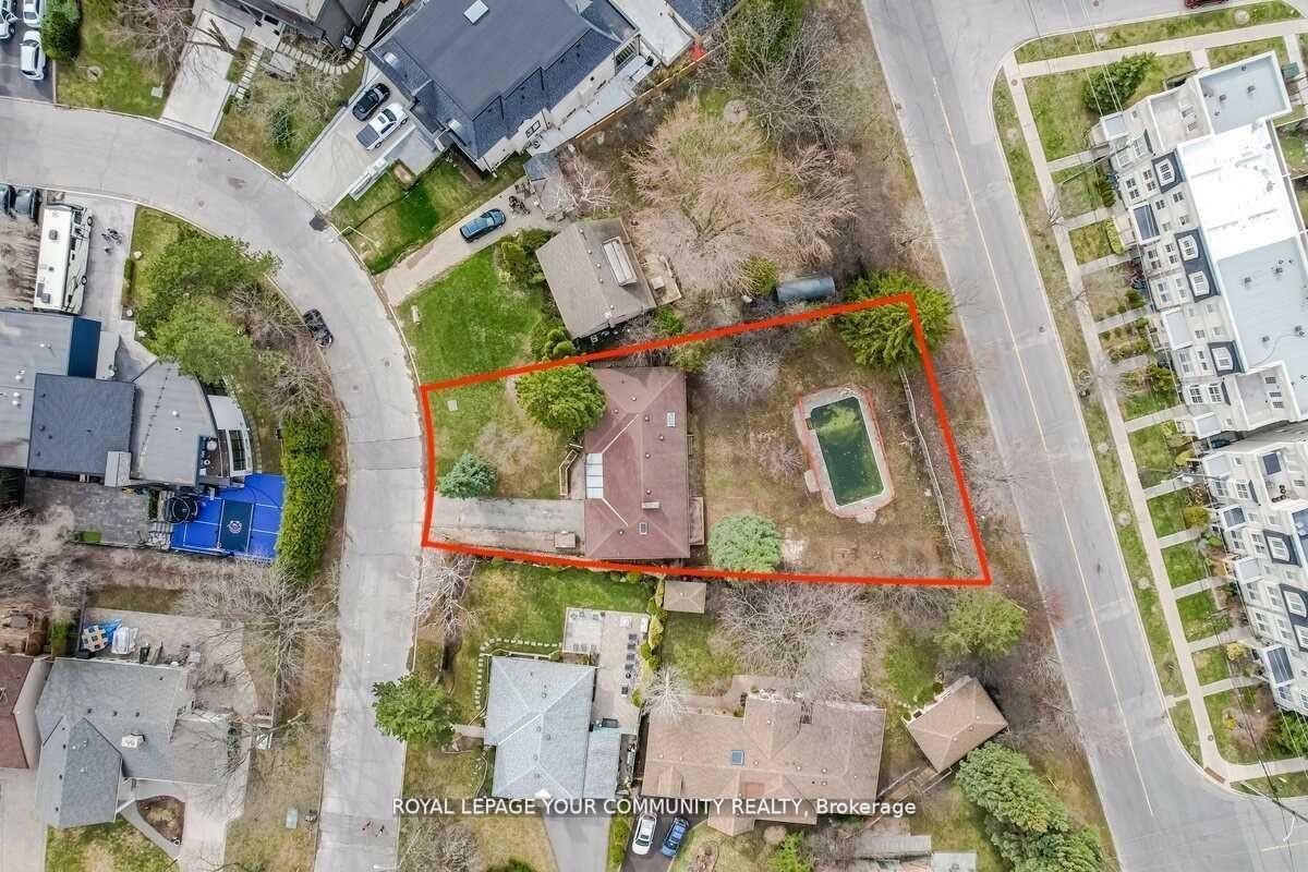 48 Chatfield Dr