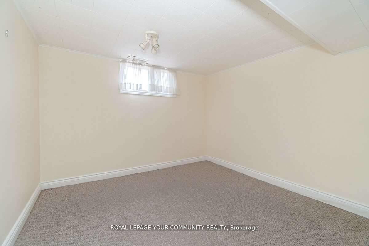 48 Chatfield Dr
