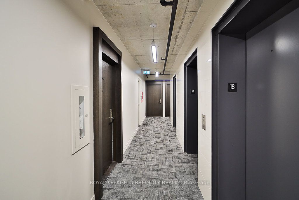 55 Ontario St, #1807