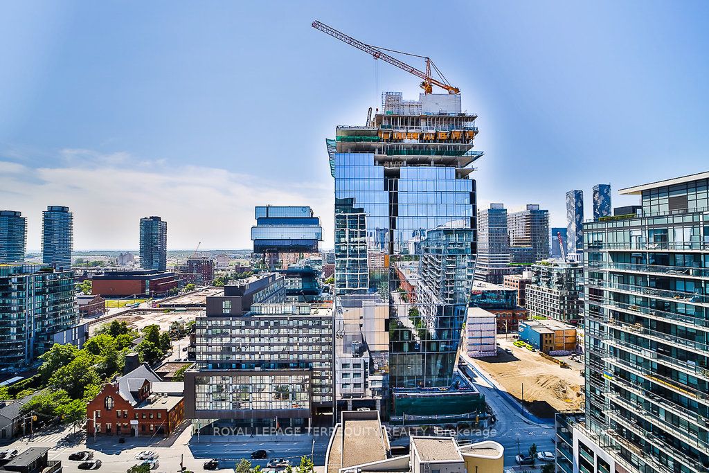55 Ontario St, #1807