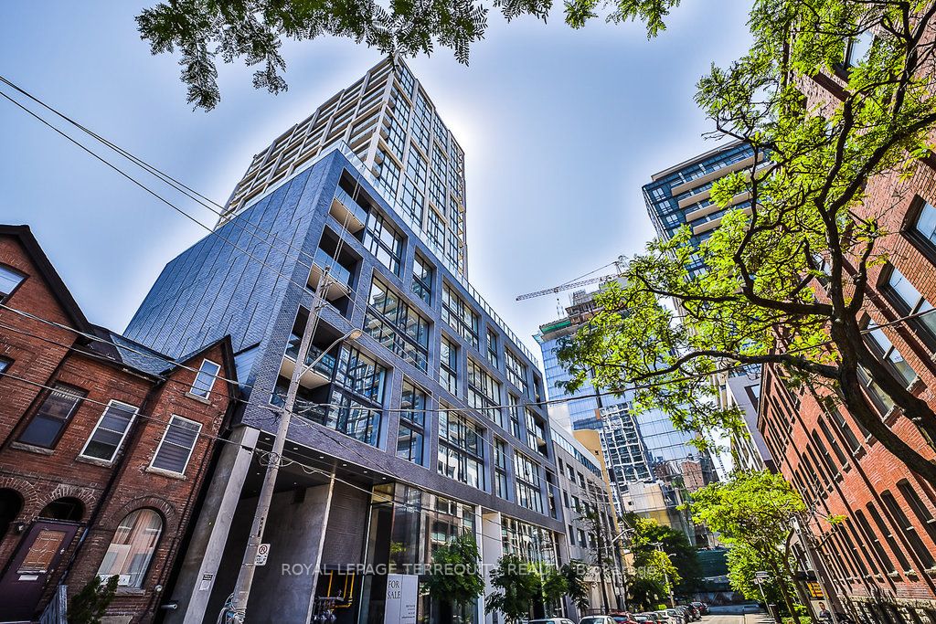 55 Ontario St, #1807