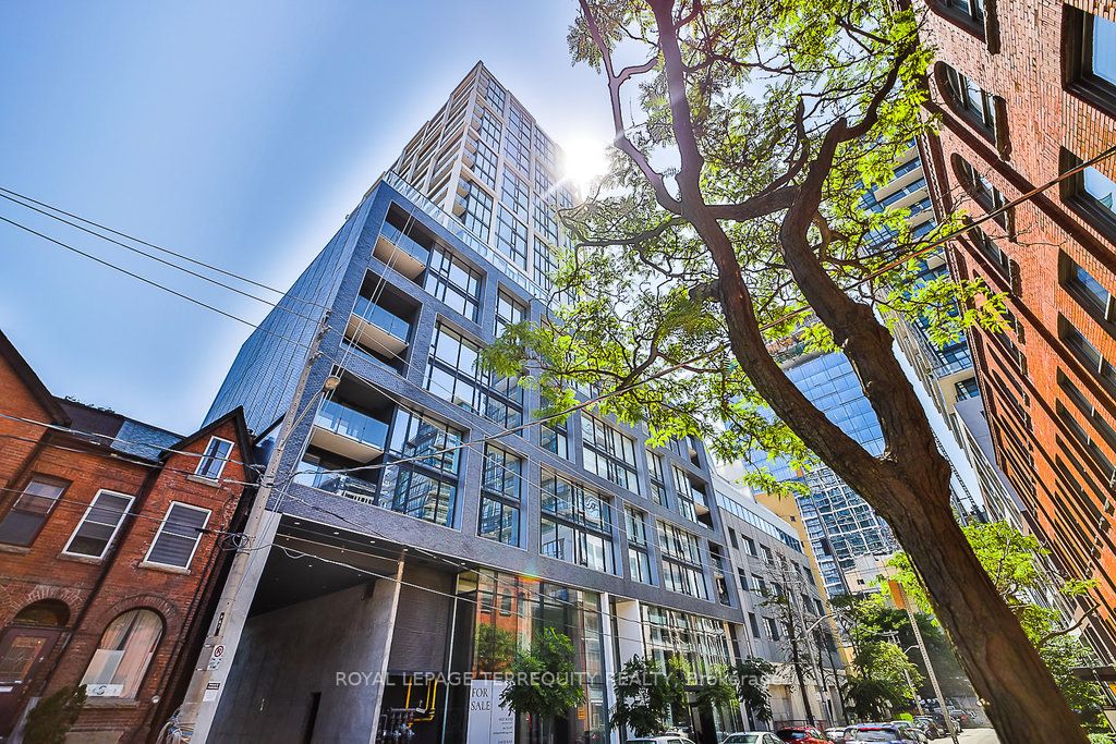 55 Ontario St, #1807