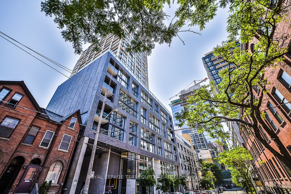 55 Ontario St, #1807