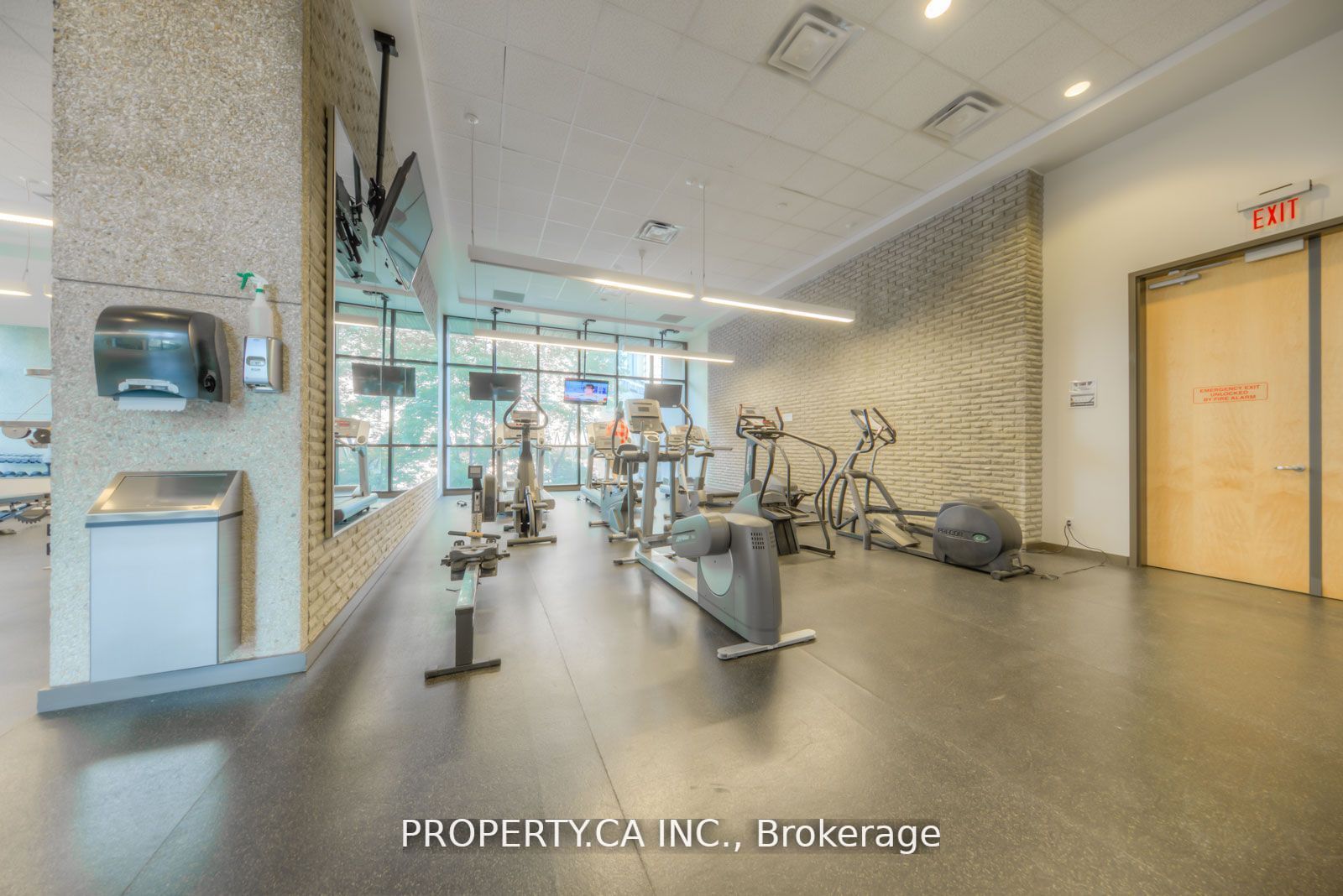 33 Harbour Sq, #410/204
