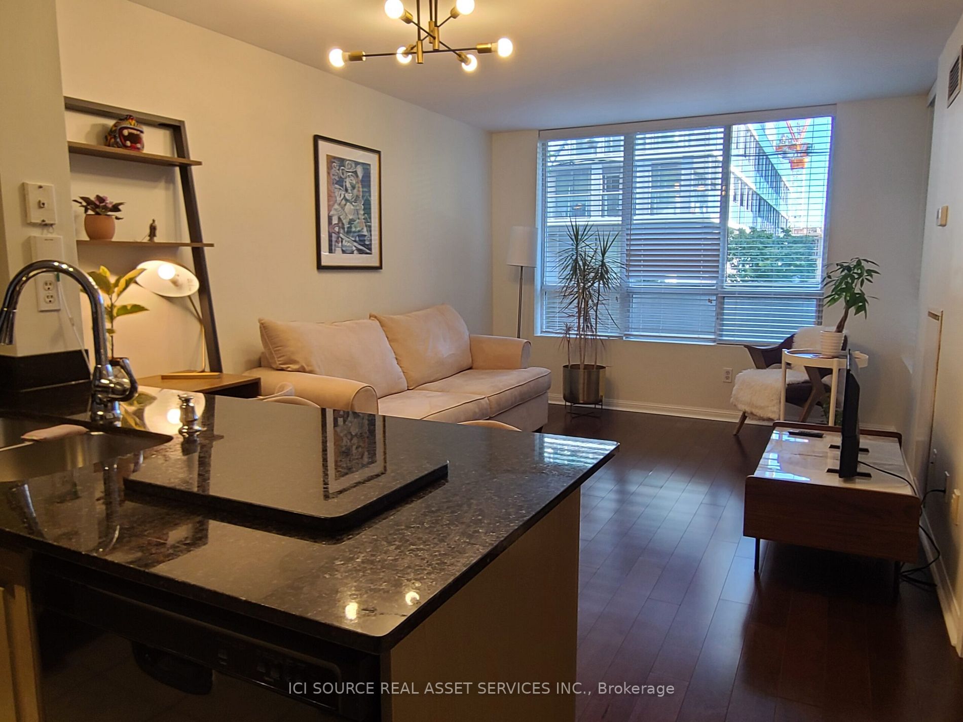 188 Redpath Avenue, #207