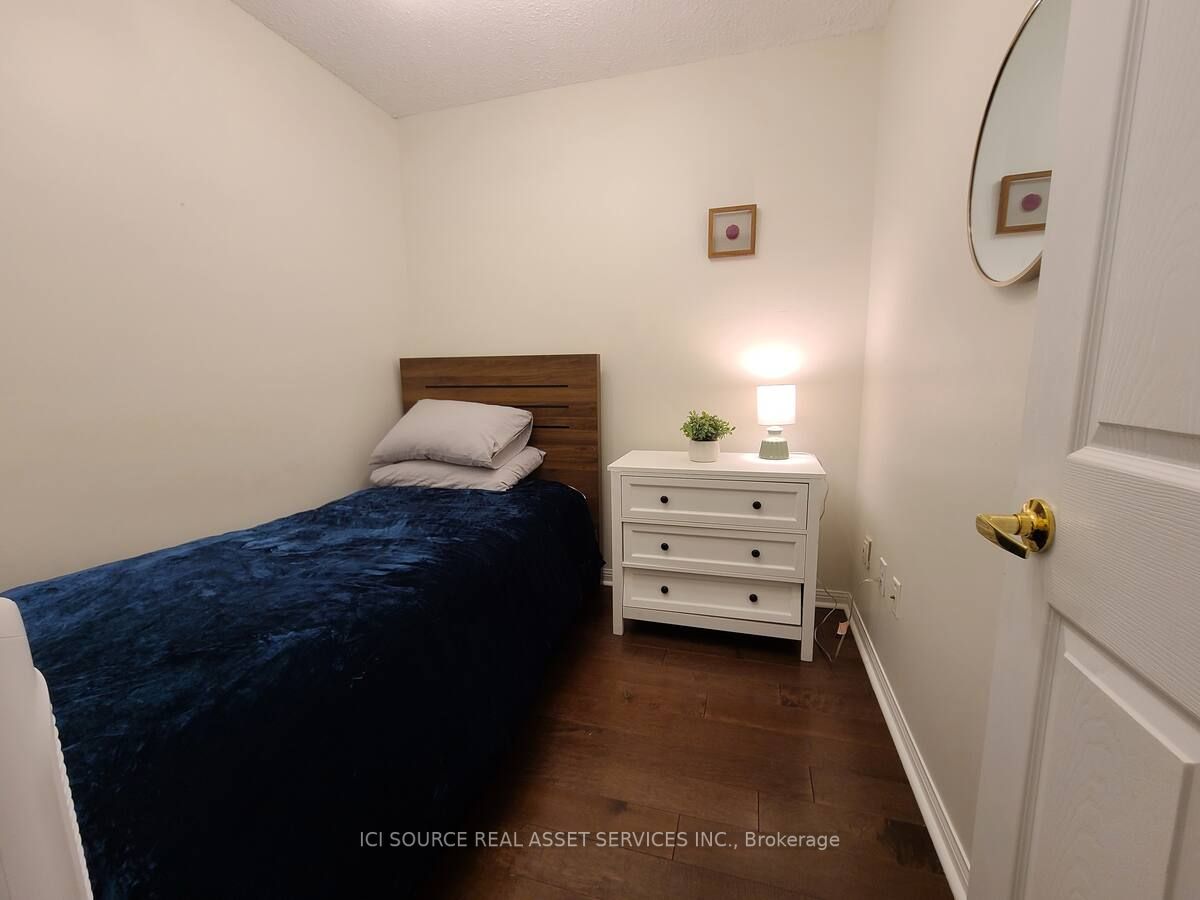 188 Redpath Avenue, #207
