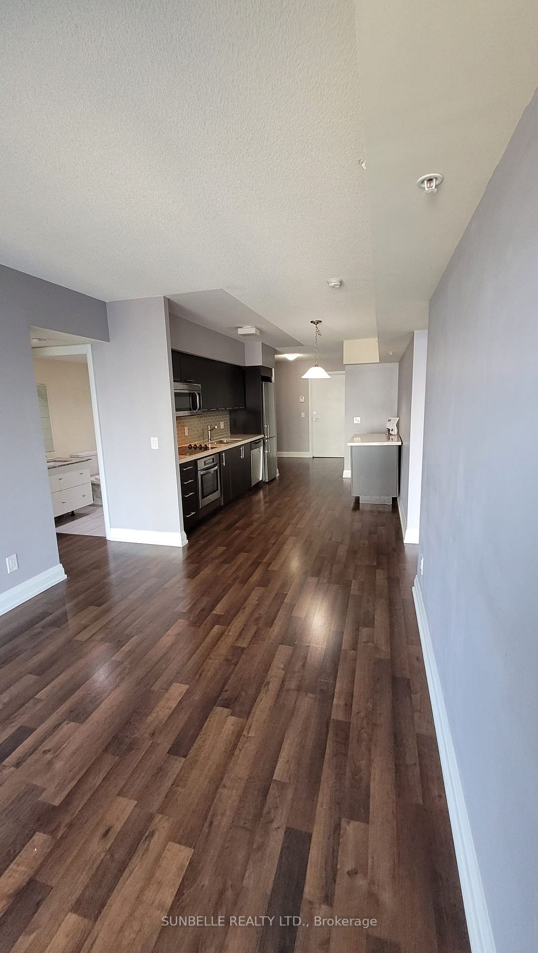 565 Wilson Ave, #W701