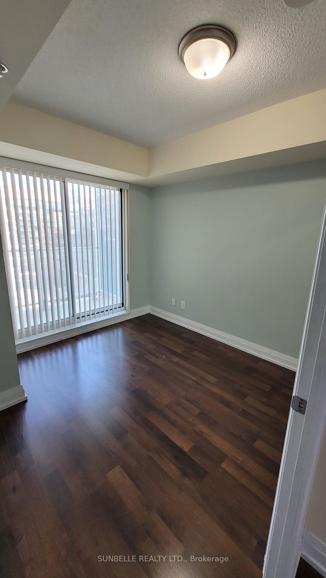 565 Wilson Ave, #W701
