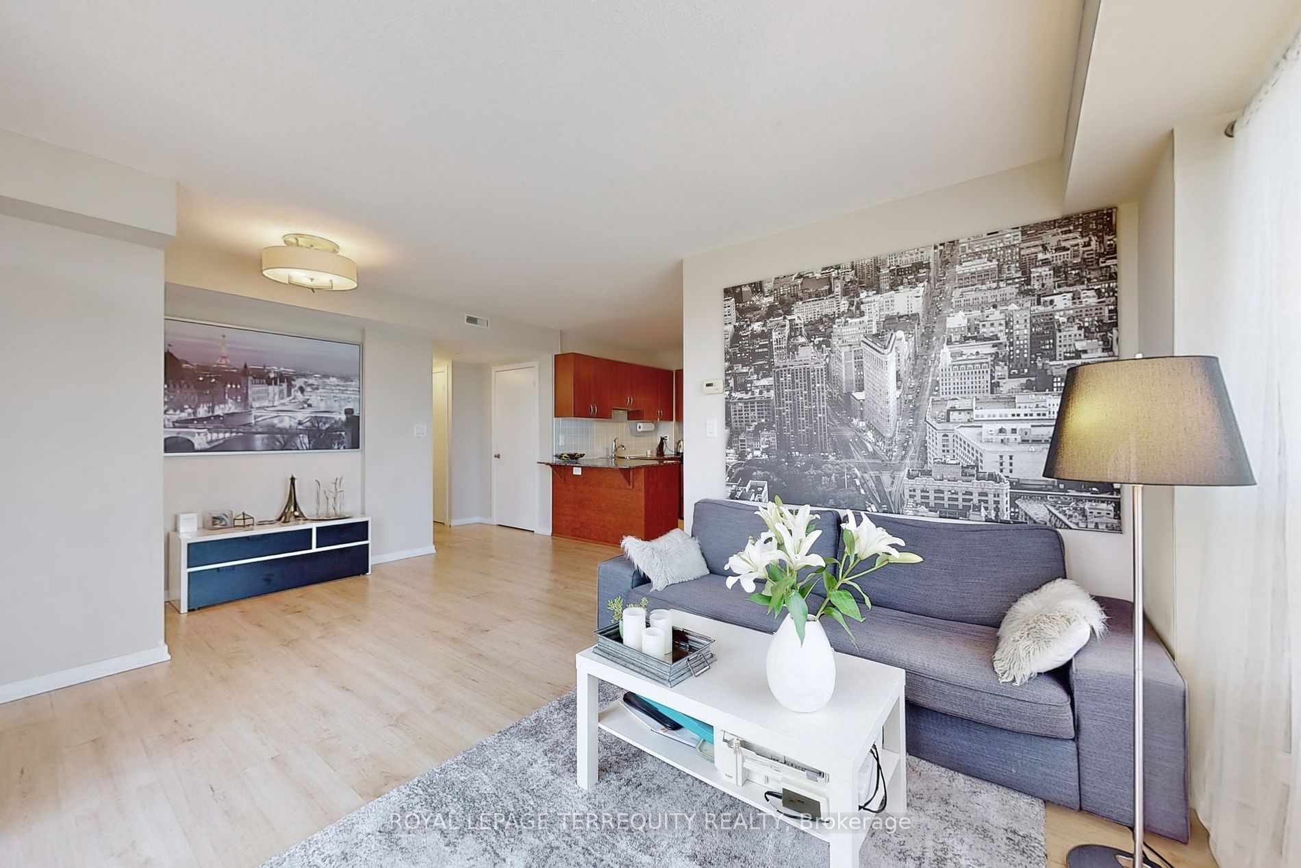 801 Sheppard Ave W, #705